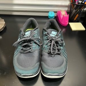 Womens Nike free run